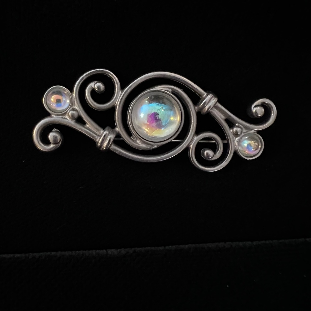 Vintage Ben Amun Brooch